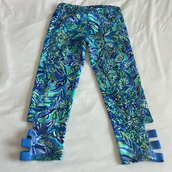 Lilly Pulitzer Weekender Cropped Leggings 21" Bennet Blue Sneak a Beak Medium - Picture 10 of 16